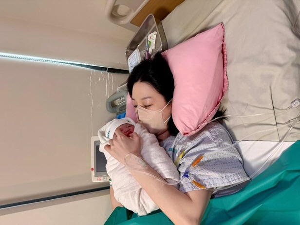 '오상진♥' 김소영, 오늘(3일) 둘째 득남..“네 가족이 됐습니다” [공식]