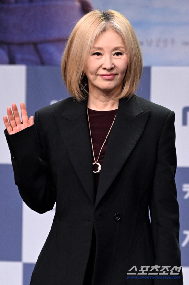 '65세' 이미숙, 17살 연하남과 재혼 언급 “이제 갈 때가 됐다”