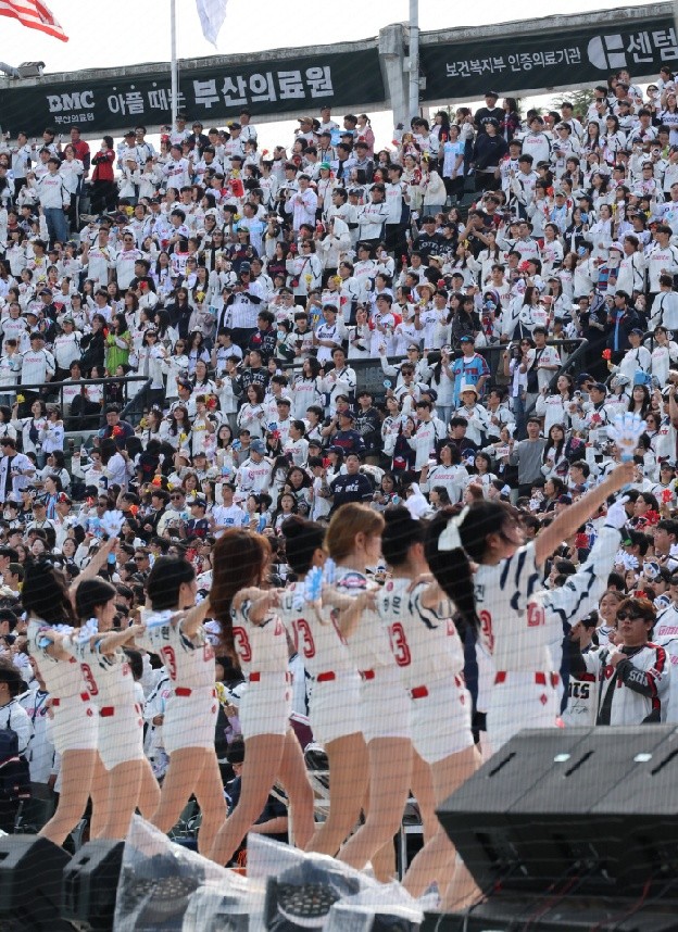 '패패패패패패' 꼴찌 롯데, 홈개막 축제가 대참사로 → 벌써 공동 최하위 추락