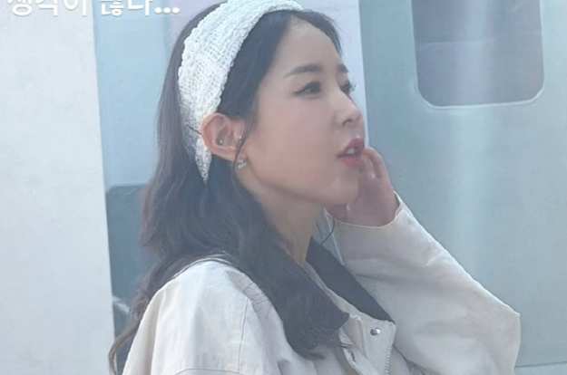 '문원♥' 신지, “생각이 많다” 결혼 앞두고 의미심장 한마디