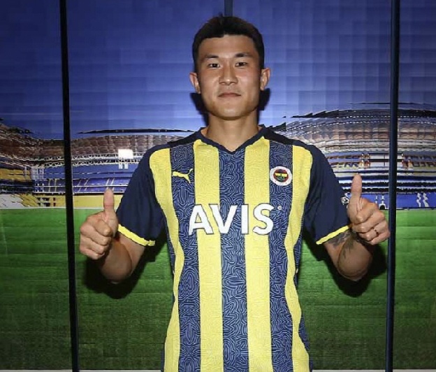 '이럴 수가' 김민재 날벼락, '韓 축구 최고 수비수' 유럽 변방 돌아갈 위기? '깜짝' 페네르바체 복귀설 점화→“에이전트가 협상 시작” 주장