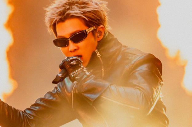 “RM이 버린 담배꽁초, 직원이 무릎꿇고 주워”..日 파파라치, BTS 흠집내기 논란