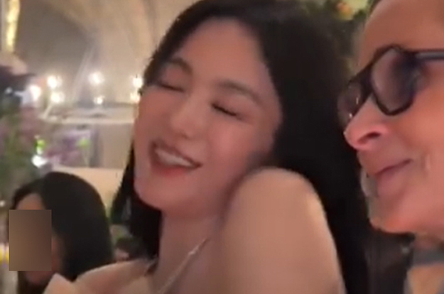 시스루 입고 술에 취한 송혜교, 볼뽀뽀 애교..“귀여움 수치 급상승”