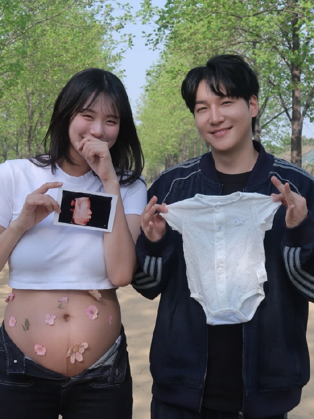 '최현석 딸' 최연수, 19kg↑ 만삭 화보 공개 “자존감 떨어져 망설였다”