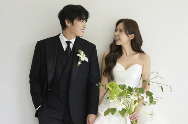 신지♥문원, 오늘(2일) 결혼..전 국민적 반대 딛고 마침내 부부 결실