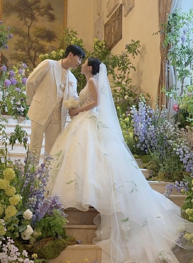 '문원♥' 신지에 “이혼은 빨리” 악담 변호사…동료도 “인간이 할짓이냐” 절레절레