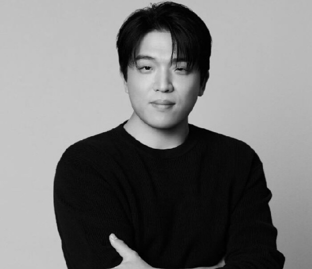 안성재, 결국 유튜브도 잠정 중단...'와인 바꿔치기' 사과에도 민심 '싸늘'