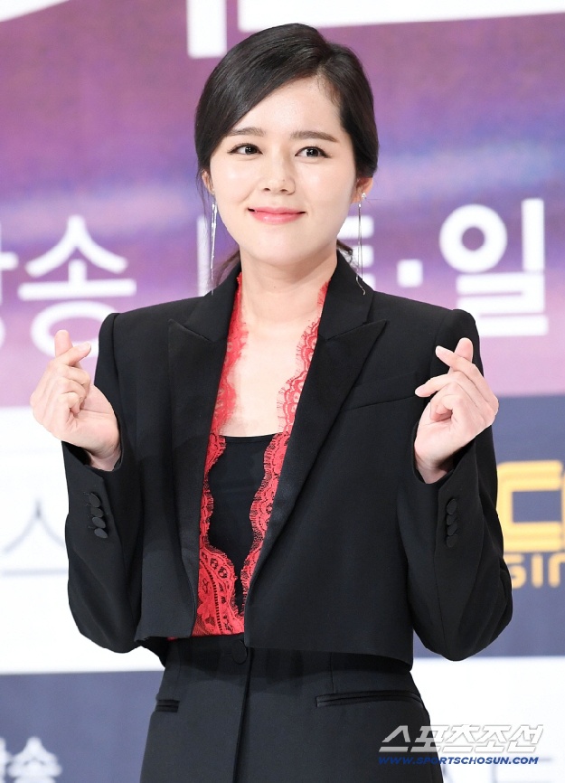 한가인, 이석증 재발에 공포 “아침에 일어났더니 침대가 360도 회전..”