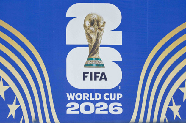 “물 1병 만원에 사먹으라고?” FIFA, 월드컵 경기장 내 개인 텀블러 반입 전격금지..폭염 경고속 축구 팬 비난 폭발