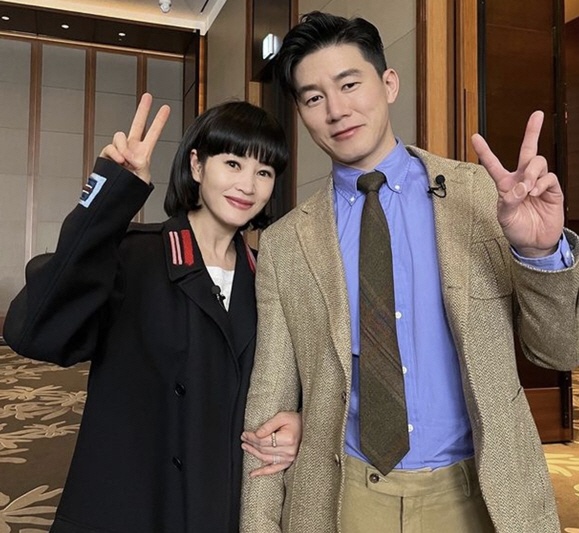 김혜수, '참교육' 김무열 또 불꽃 응원..'소년심판' 의리 빛났다