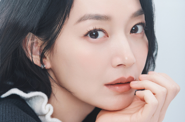 신민아 “시사회 와서 내 사진 찍던 ♥김우빈, 강압적 부탁은 없었다”