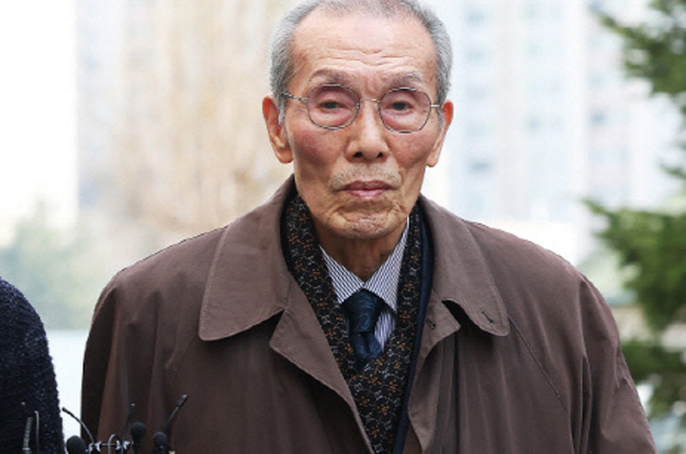 '오징어게임' 오영수, 강제추행 혐의 벗었다..대법원 “무죄 확정”