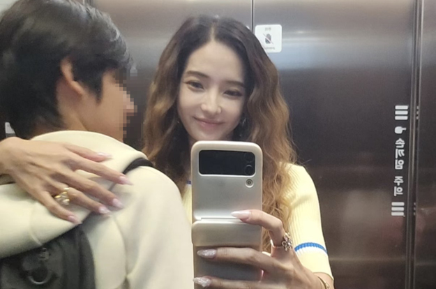 한채영 13세 아들, 벌써 아이돌 각..유전자 대박 ‘비주얼 쇼크 미모’