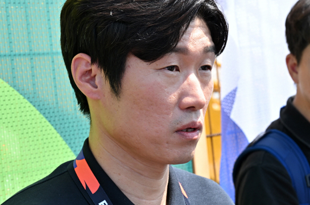 “정말 비참하다” 홍명보호의 허망한 탈락을 본 '해버지' 박지성의 작심 분노 “몇년 전부터 이 결과를 예상했을지도..10년 동안 배웠는데 또 까먹었어”