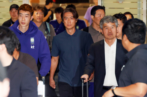 이재명 대통령의 날선 비판→홍명보 감독의 퇴진. 글로벌 매체 ESPN의 집중조명 “이 대통령, 감독 무능, 대표팀 프로그램 전면 쇄신 요구”