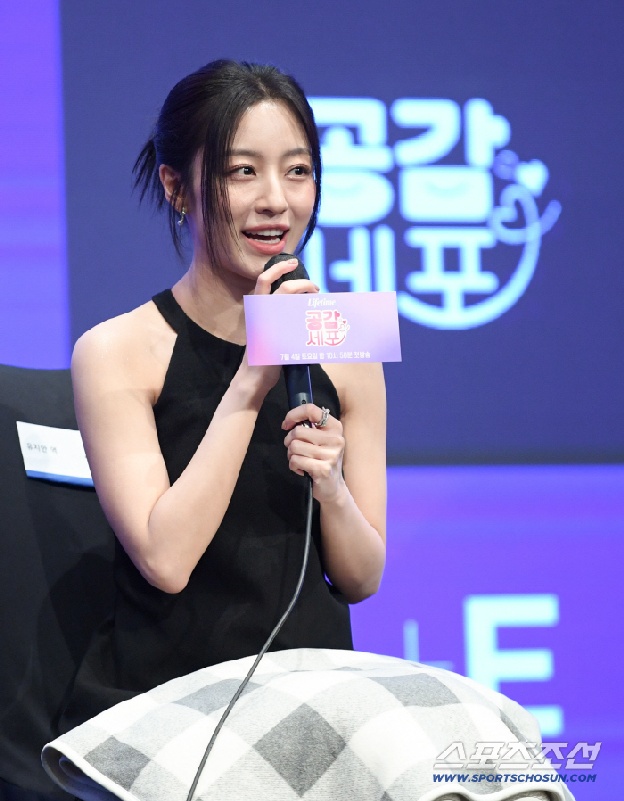 '공감세포' 강민아 “아이돌 출신 배우 연기? 포미닛 출신 권소현에 조언 구해”