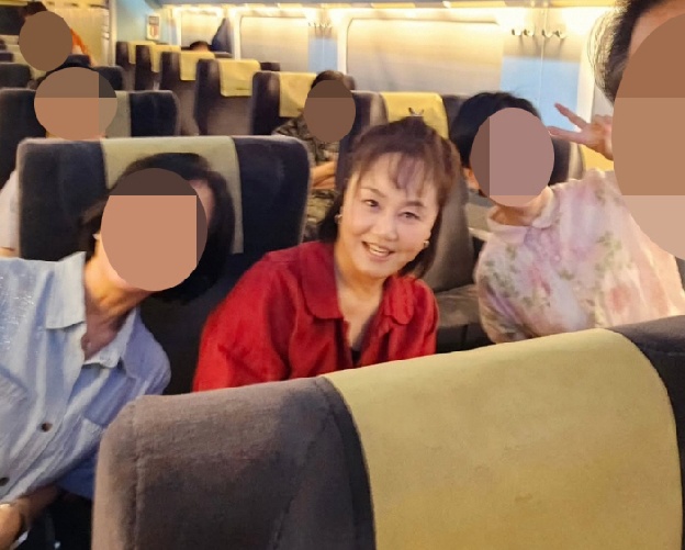 이경실, KTX 민폐 사과 “조용히 해달라는 지적 받아..이성 잃어 죄송”