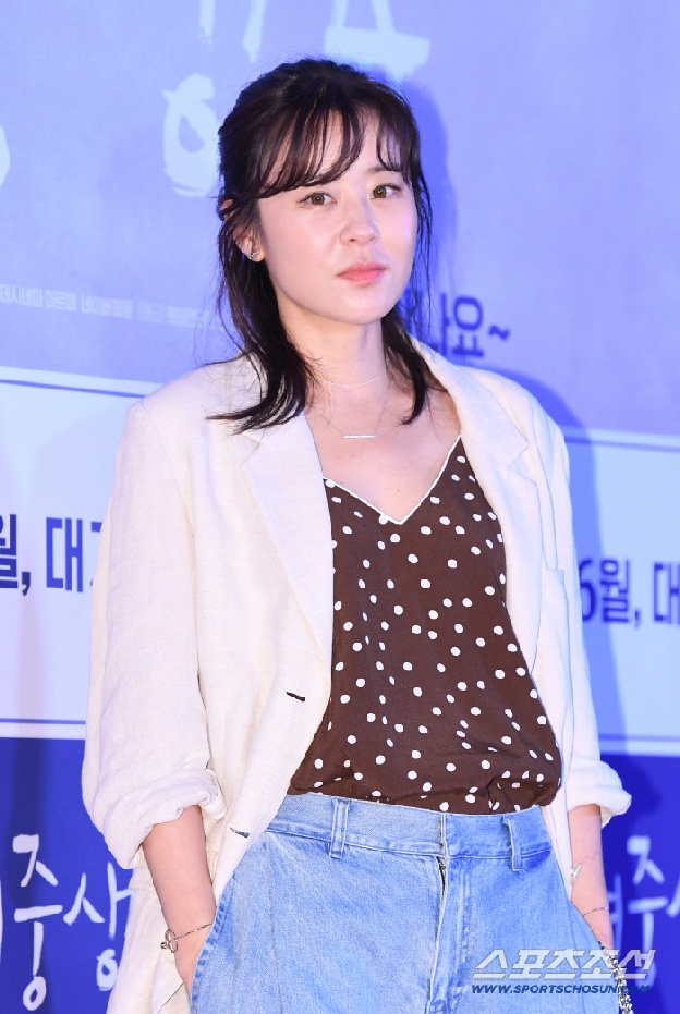 최강희, 스토킹 피해에 고통 호소 “악몽까지 꿔, 찾아오지 마세요”