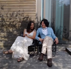 [이슈] 이효리♥이상순, 광고 찍더니…유기견 사료 3톤 기부