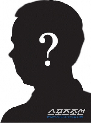 [이슈] 26세 아이돌 A씨, 성관계 영상 유포 협박한 前여친 집행유예 2년
