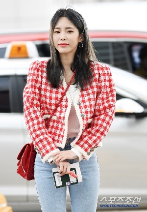 [이슈] 헤이즈, 경주 공연 돌연 취소…“리허설도 못 했다”