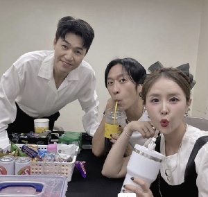 [이슈] 신지, ♥문원 딸 재산 상속 논란 칼차단 “정중히 사양”