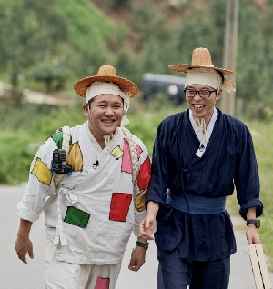 [이슈] “가방 주인이 지금..” 유재석, '불명예 하차' 조세호에 건넨 단호한 질타와 따뜻한 걱정