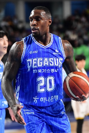 [이슈] “정의구현은 없었다” KBL, '라건아 논란' 대구 한국가스공사에 '3000만원짜리 면죄부 줬다' 비난 폭발