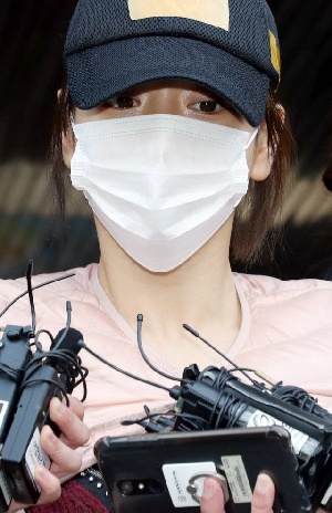 [이슈] 황하나, 마약 수사 중 '연예인' 이름 말했나…또 마약 파문?