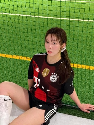 [이슈] 황희찬 ‘갑질 의혹’ 일파만파…누나 황희정 출연 ‘골때녀’ 하차설 “논의 無”